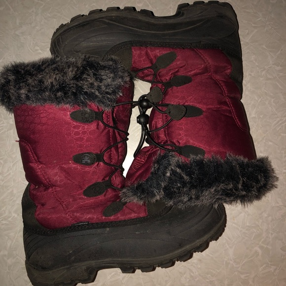 Kamik Shoes - Burgundy Momentum Waterproof Snow Boots EUC
